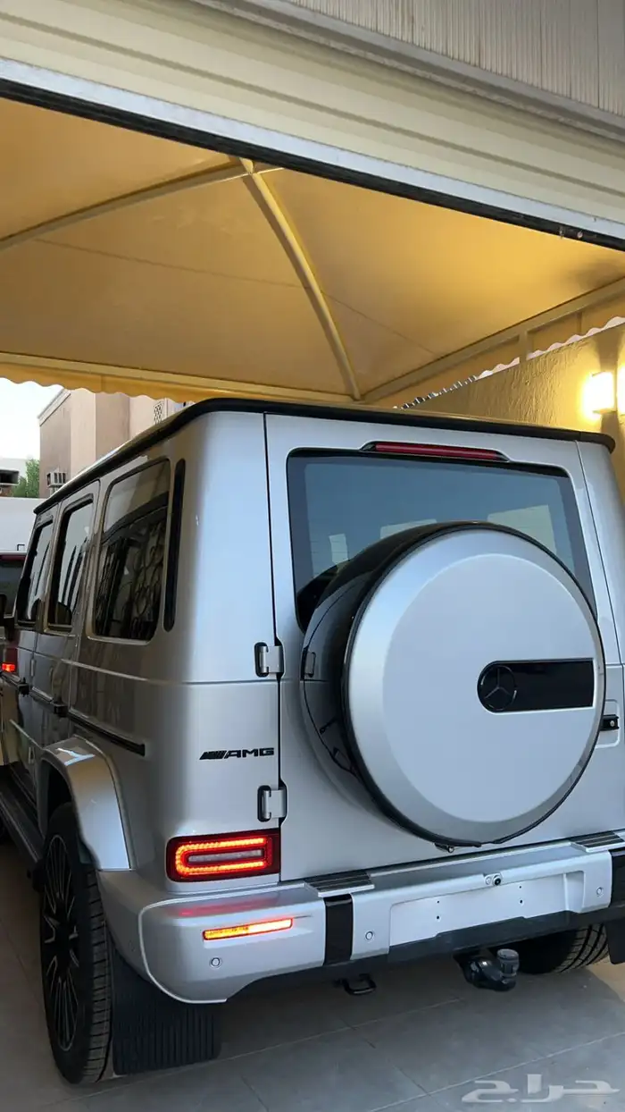 جي كلاس G63 2025 اصفار جديد 9