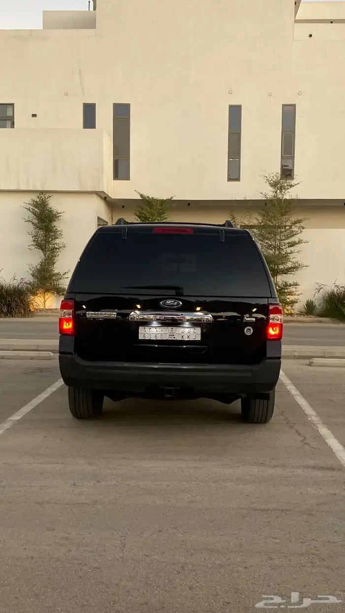 فورد اكسبديشن للبيع موديل 2014 وكاله 5