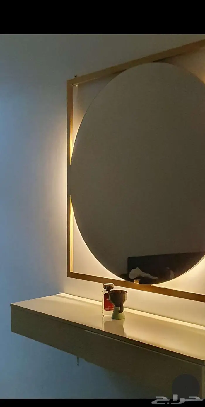 تسريحة مع زجاج واضاءه ليد 2