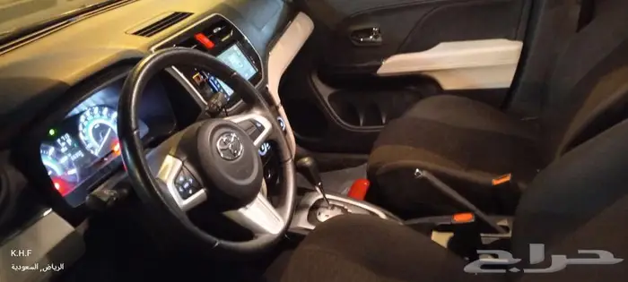 Toyota Rush راش تايوتا 15