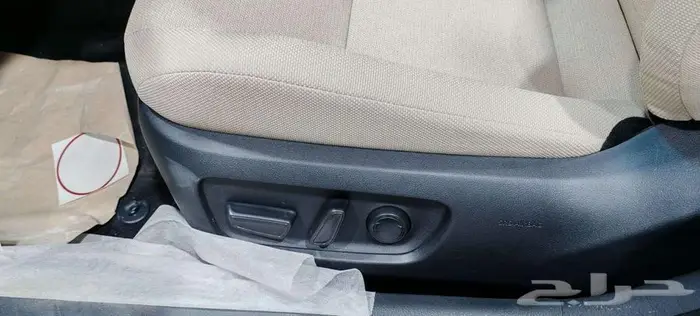 تويوتا كامرى استاندر E بنزين 2025 6