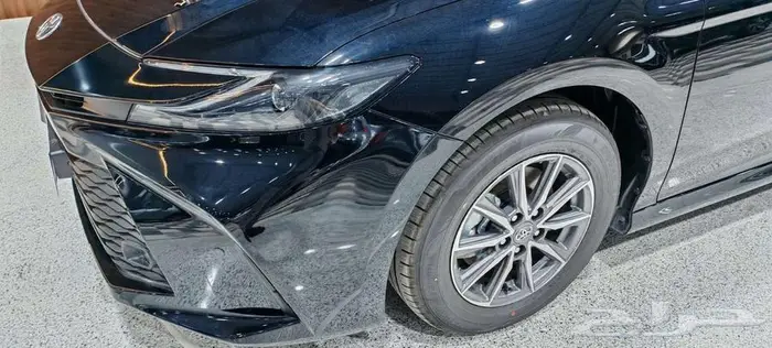 تويوتا كامرى استاندر E بنزين 2025 11