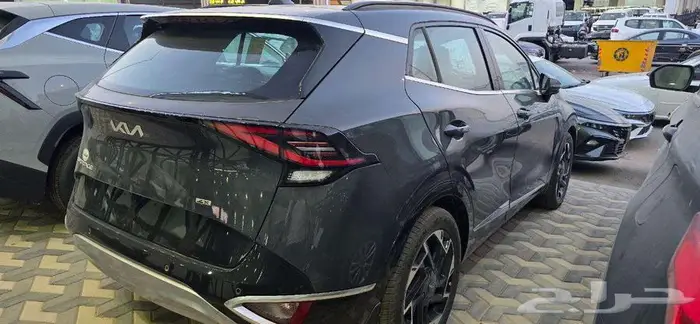 كيا سبورتاج نص فل بانوراما 1600موديل 2024 لدى احدث السيارات 1