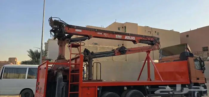 للبيع شاحنة اكتروس2003 ونش اطلس250موديل موديل 2013 نظيفة جدا 1