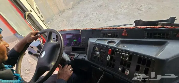 للبيع شاحنة اكتروس2003 ونش اطلس250موديل موديل 2013 نظيفة جدا 2