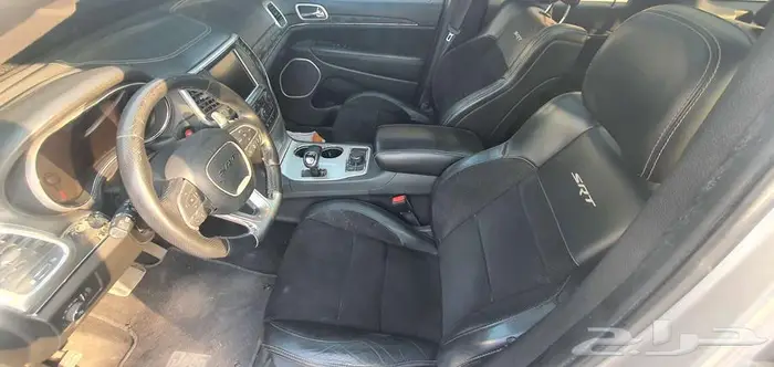 جيب SRT البيع تشليح كامل قطع فقط 22