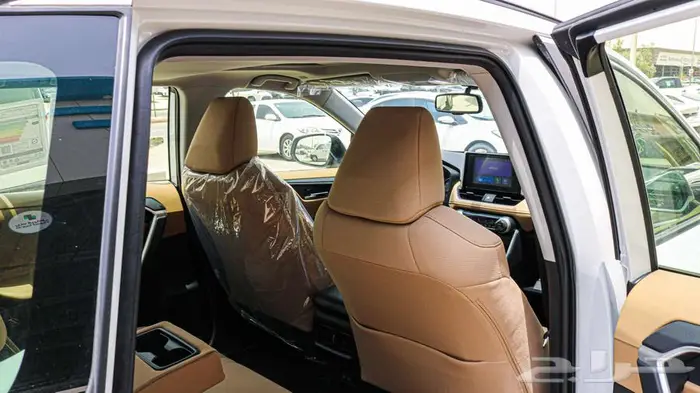 تويوتا راف فور موديل 2025 كاش واقساط باقل سعر 16