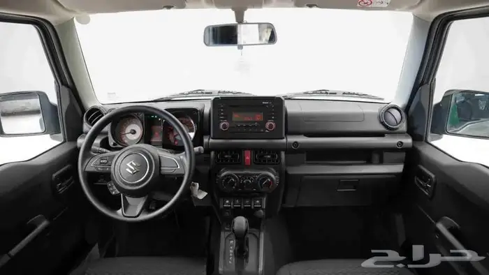 سزوكي جمني2025 5