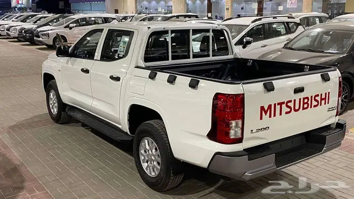 ميتسوبيشي غمارتين دبل بنزين قير عادي 2024 5