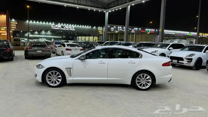 جاكور XF 2015 6