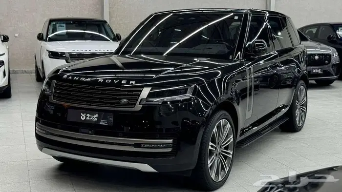 2023 رنج روفر اتش اس إي RANGE ROVER HSE P400 3