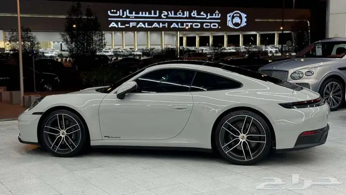 2025 بورش كاريرا 911 PORSCHE Carrera 911 4