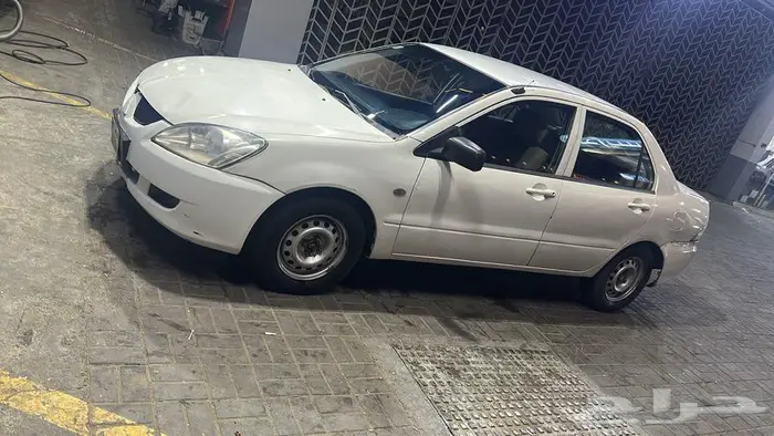 لانسر ميتسوبيشى 3