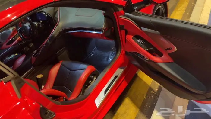 كورفت C8 موديل 2020 شبه جديد 19