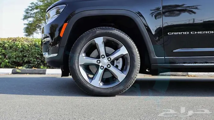 2025 جيب جراند شيروكي ال ليمتد بلس خليجي اصفار ضمان الوكيل 34