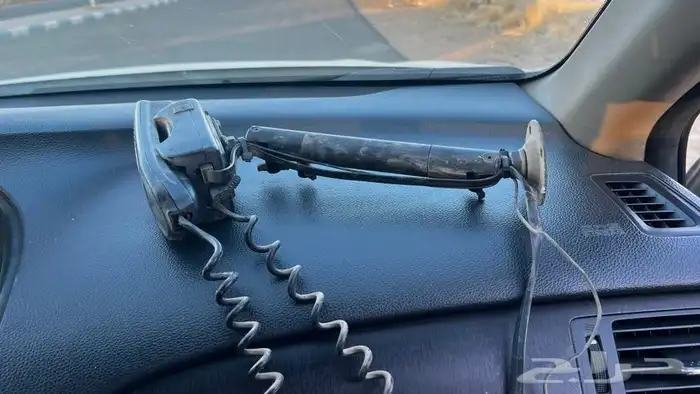 تلفون زينة يركب على السيارات الكلاسيك 4