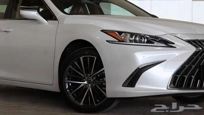 لكزس - ES 300 - BH - نص فل - خليجي - هايبرد - 2025 4