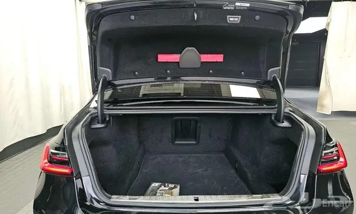 بي إم دبليو 740Li xDrive M Sport 2021 - وارد كوريا 18