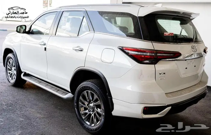 تويوتا فورتشنر VX3 فل كامل 2025 ب 176.000 (شامل الضريبة) 2