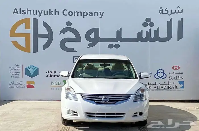 نيسان التيما ستاندر موديل 2012 0