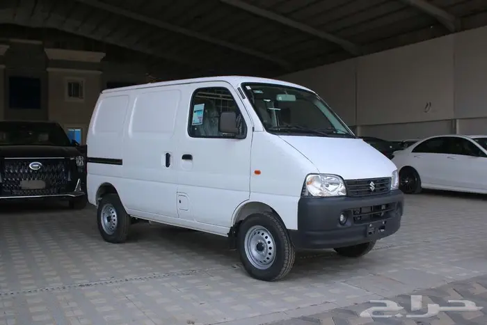 سزوكي ايكو 8