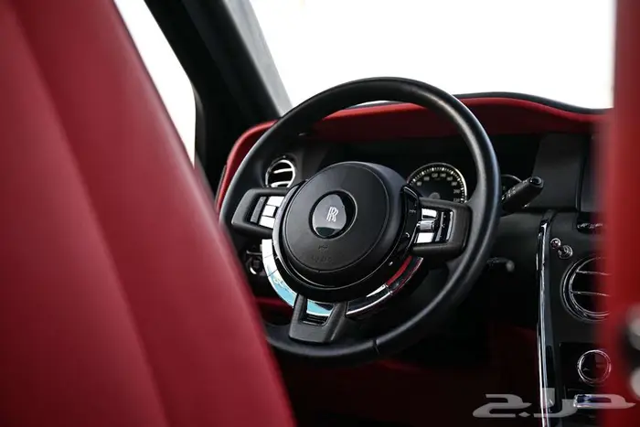 شركة لبريمي لسيارات رولز رويس كولينان 3