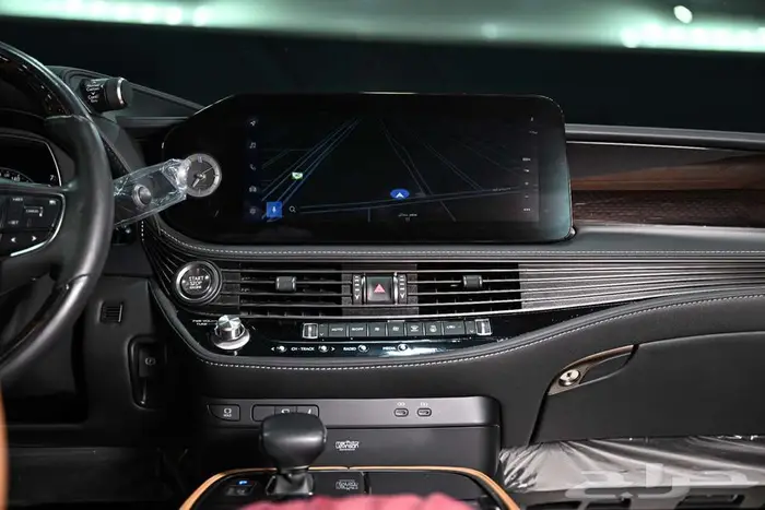 شركة لبريمي لسيارات لكزس 6