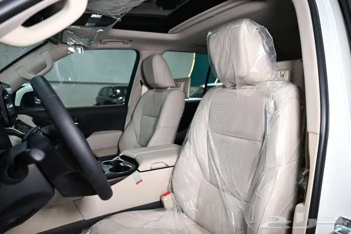 شركة البريمي لسيارات تويوتا GX.R 8