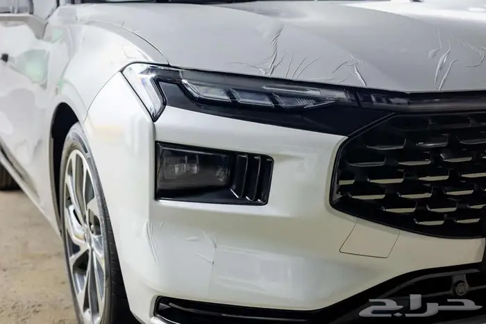 فورد تورس تيتانيوم 2026 12