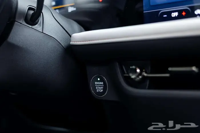 فورد تورس تيتانيوم 2026 43