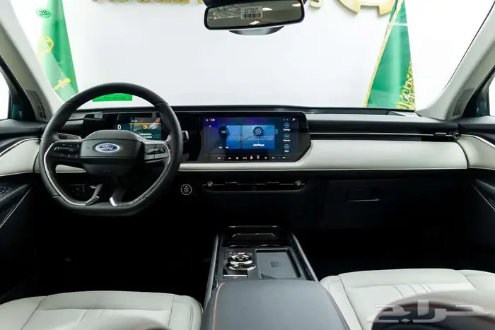 فورد تورس تيتانيوم 2026 21