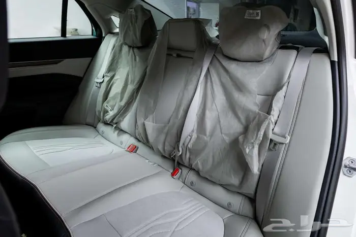 فورد تورس تيتانيوم 2026 15