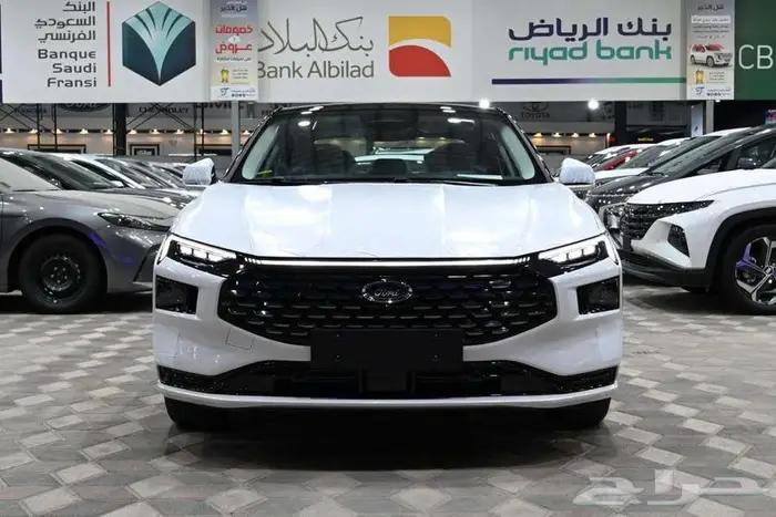 فورد تورس تيتانيوم 2026-وارد الجزيرة صيانة مجانية سنتين 2