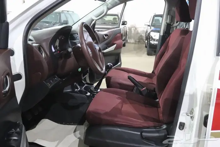 نيسان نافارا 2019 8