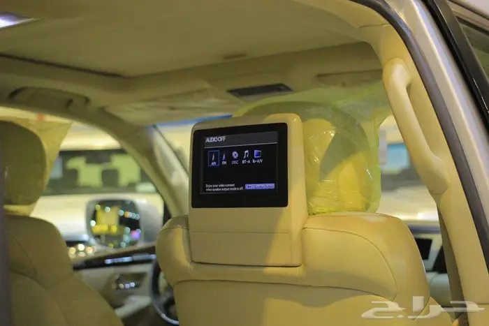 جيب ليكزس موديل 2015 14