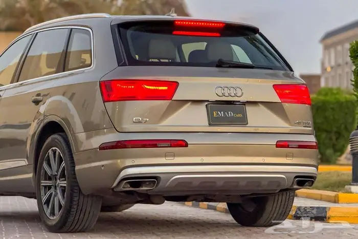 اودي Q7 ذهبي 2016 سماكو نظيف 4