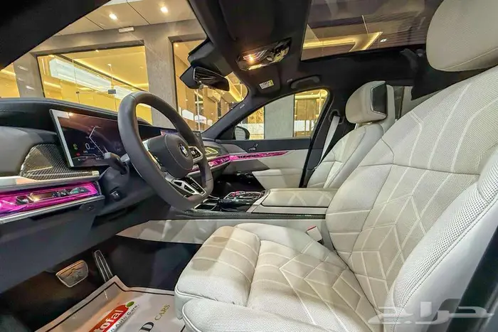 BMW 735i M KIT V6 2026 كربون بلاك خليجي 8