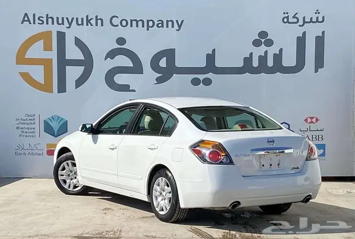 نيسان التيما ستاندر موديل 2012 5