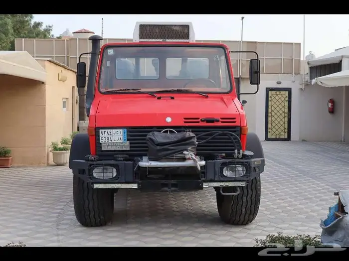 مرسيدس يونيموق موديل 1992 8