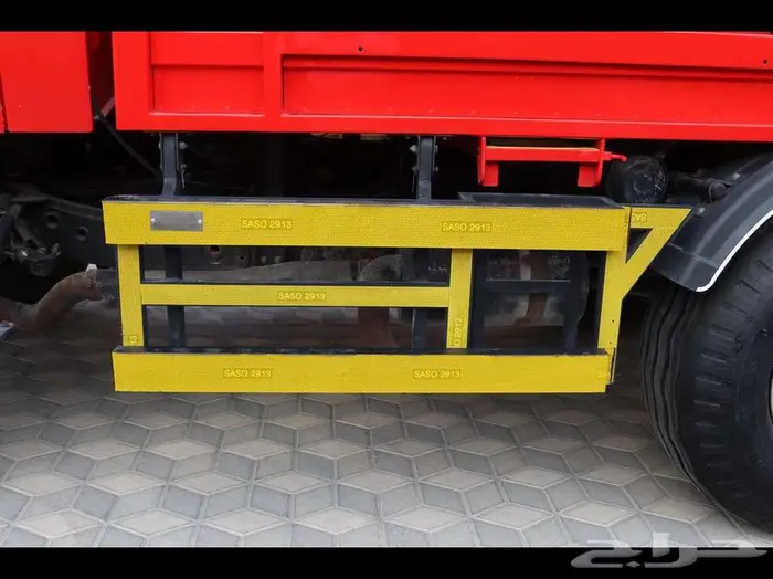 مرسيدس يونيموق موديل 1992 7