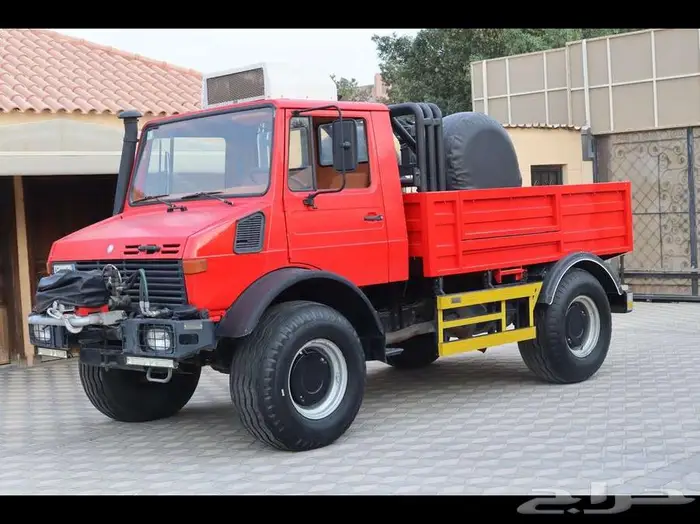 مرسيدس يونيموق موديل 1992 14