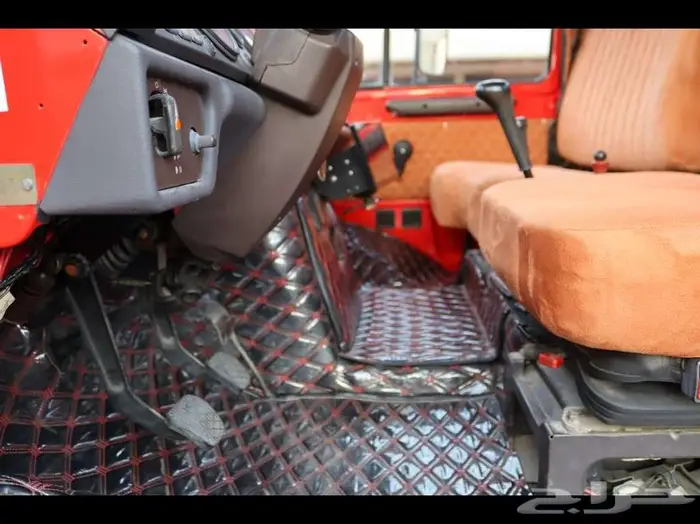 مرسيدس يونيموق موديل 1992 27