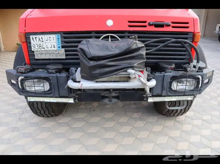 مرسيدس يونيموق موديل 1992 36