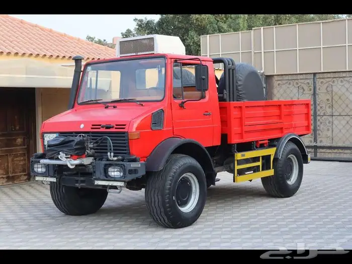 مرسيدس يونيموق موديل 1992 52