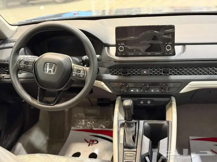 هوندا اكورد 2025 4