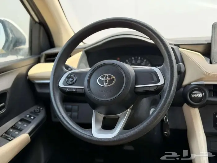 تويوتا يارس Y موديل 2024 ممشي 83 الف بدي بلد مكاش و اقساط 15