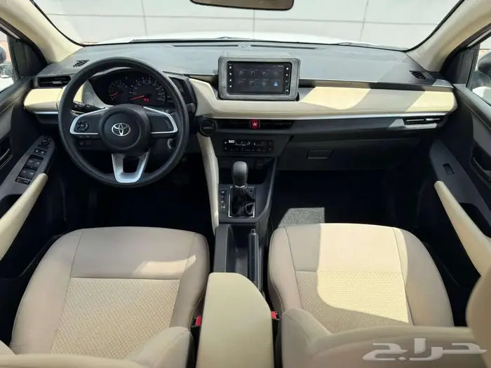 تويوتا يارس Y موديل 2024 ممشي 83 الف بدي بلد مكاش و اقساط 11