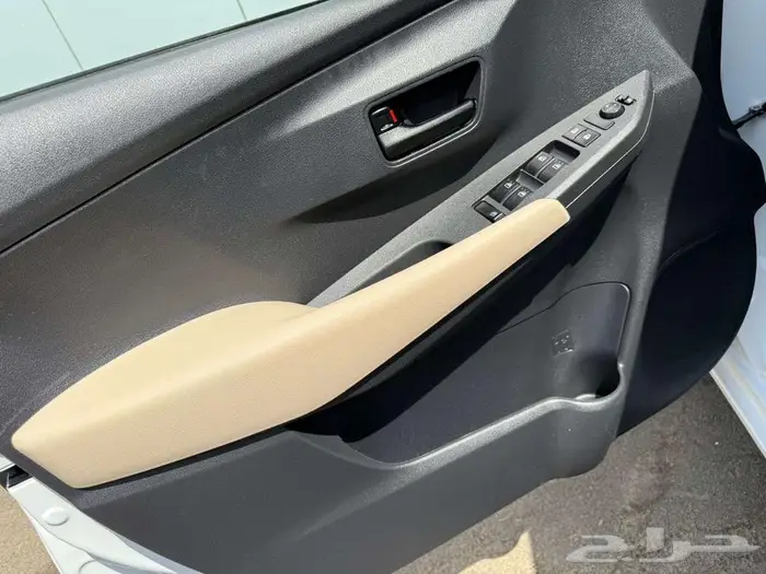 تويوتا يارس Y موديل 2024 ممشي 83 الف بدي بلد مكاش و اقساط 19