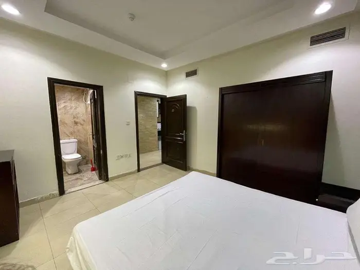 شقة مفروشة للإيجار الشهري و السنوي جدة حي الحمراء شارع تبوك 2