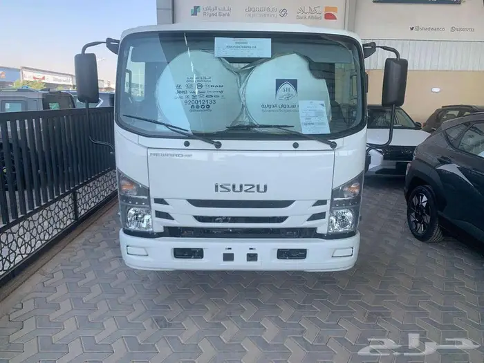 ايسوزو دينا 4 طن 4.95 م 2024 شاص طويل 1